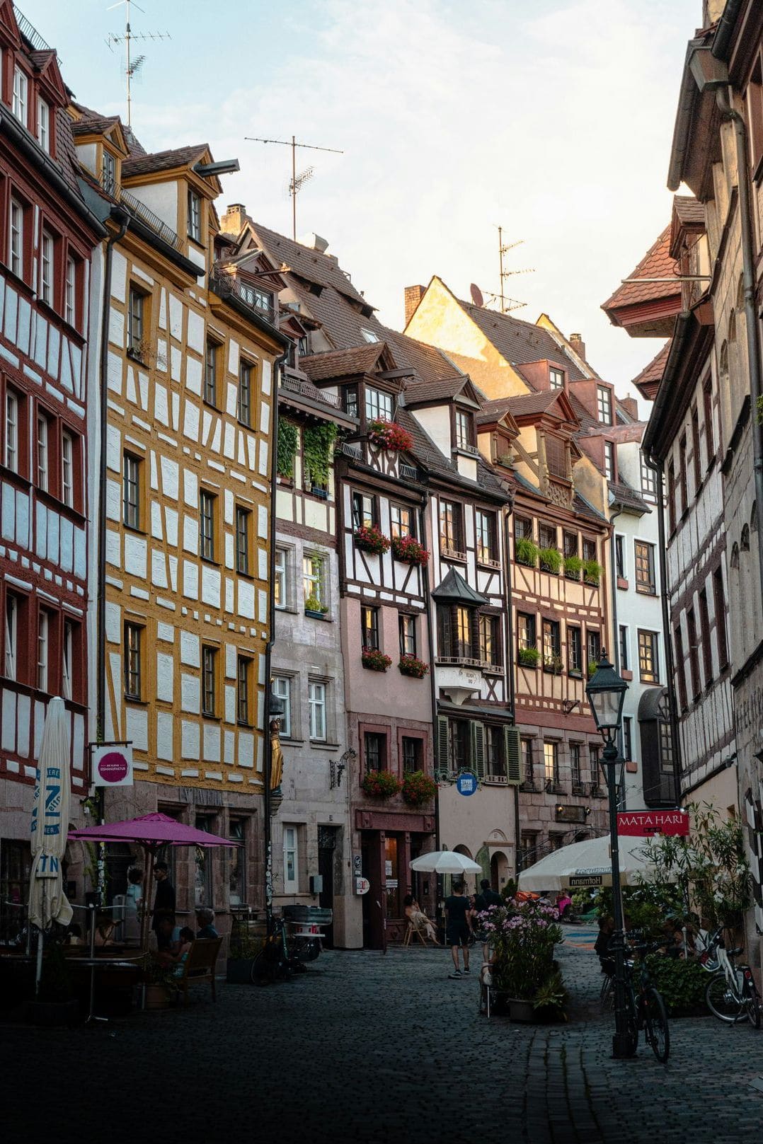 Intensivkurse Deutsch als Fremdsprache für Anfänger und Fortgeschrittene